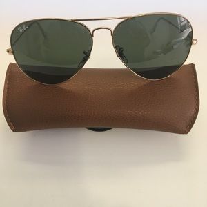 Ray ban aviator sunglasses